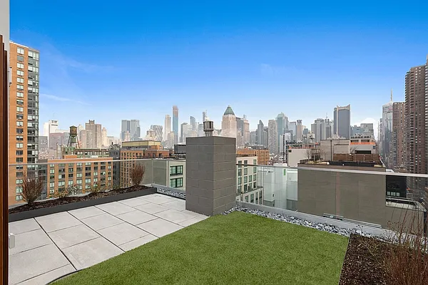 Rented by The Moinian Group | media 13