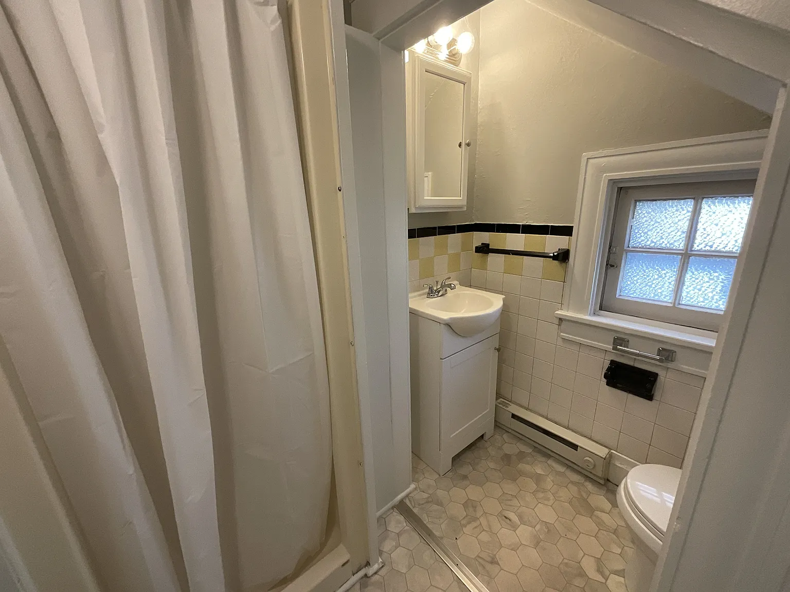 62 W North St, Carlisle — Photo 4
