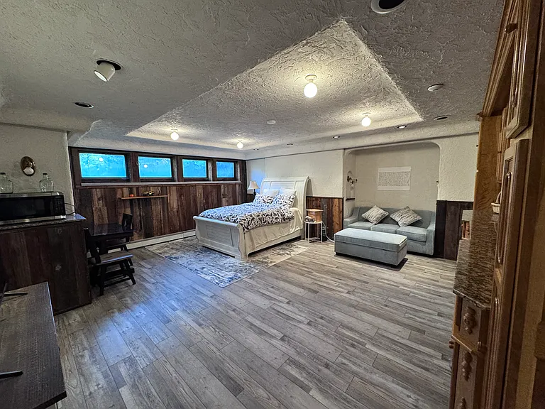 3274 Mario Rd — Photo 10