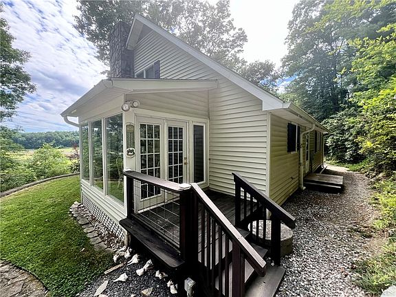 4th image of 183 Lemly Hill Road