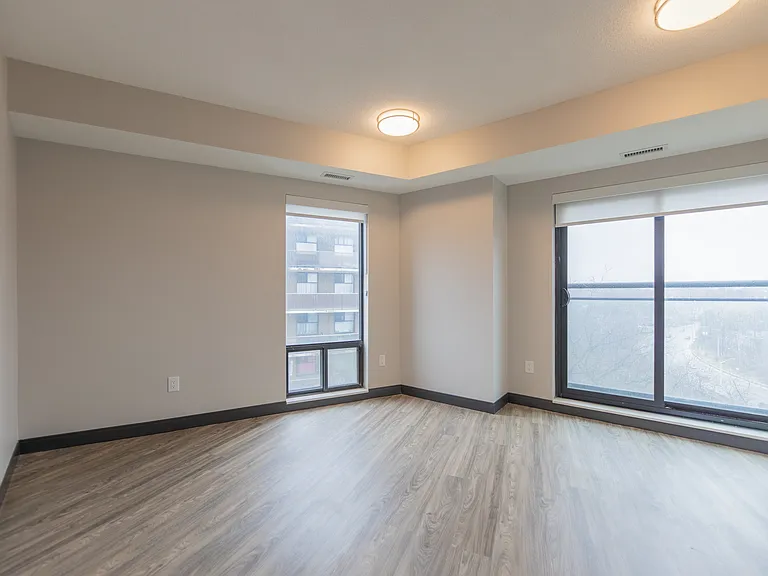 2346 Weston Rd — Photo 35