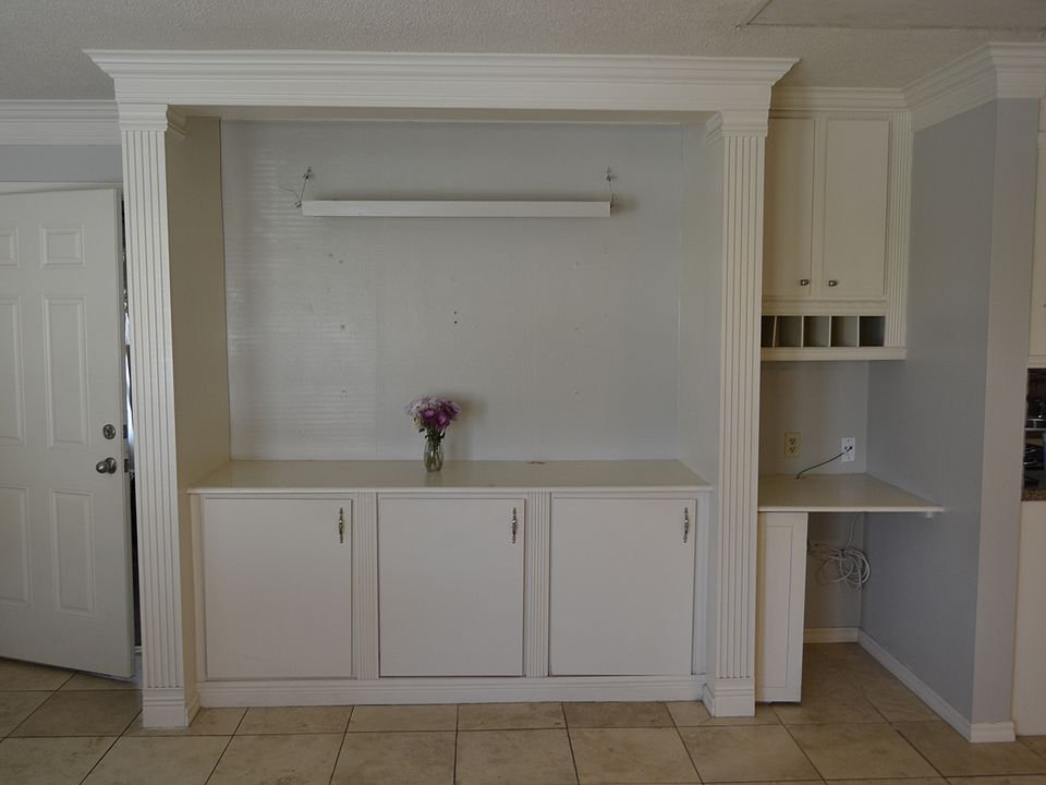 Built in LR Cabinetry