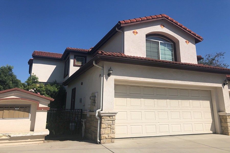 2nd image of 11912 Lower Azusa Rd