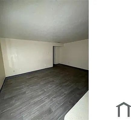 3 bed, 1050 sqft, $1,500 — Photo 2
