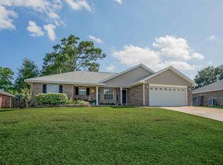 1811 Silas Cir, Cantonment, FL 32533