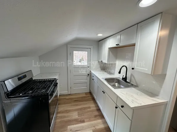 810 Grant St #2, Kalamazoo, MI 49008