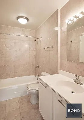 Rented by Bond New York | media 4