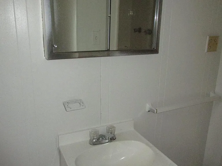 818 Wynnewood Rd #3 — Photo 9