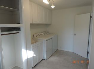 329 North Ave, Libertyville, IL 60048