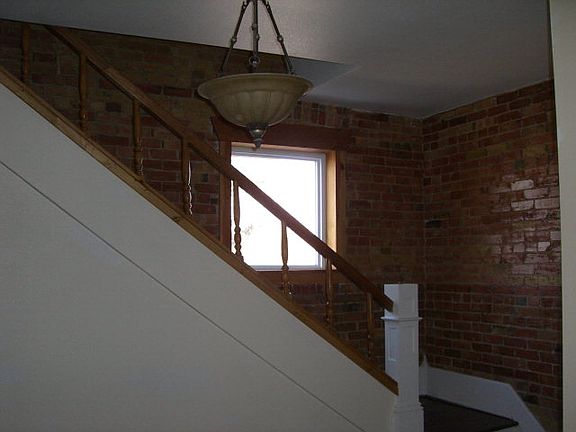 5th image of 503 N 8th St