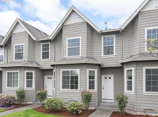 1197 NE Turner Dr, Hillsboro, OR 97124