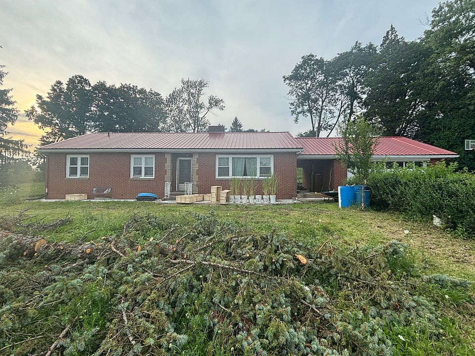 1st image of 85 Patten Dr #1