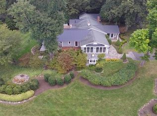 11744 Stuart Mill Rd, Oakton, VA 22124
