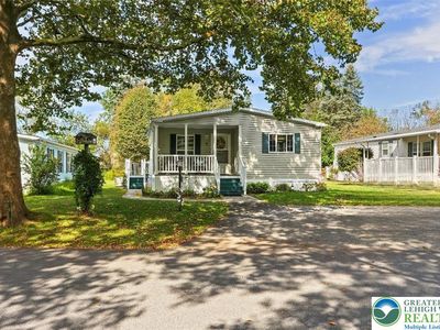 4 Hickory Hills Dr, Bath, PA, 18014