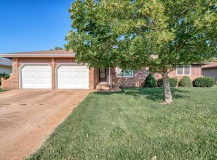 2325 Quincy St, Salina, KS 67401