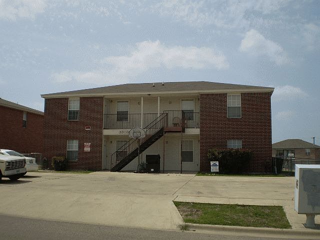 1st image of 3303 Barcelona Dr APT C