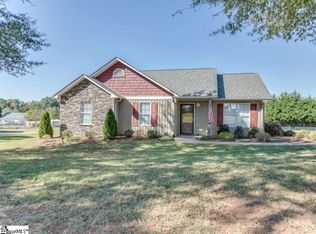 5381 Parris Bridge Rd, Boiling Springs, SC 29316