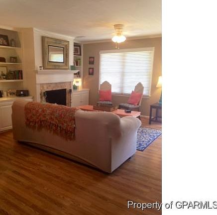 3rd image of 86 Barnes St