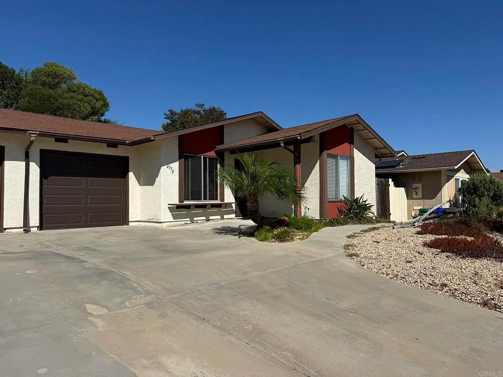 2 bed, 873 sqft, $2,800 — Photo 3