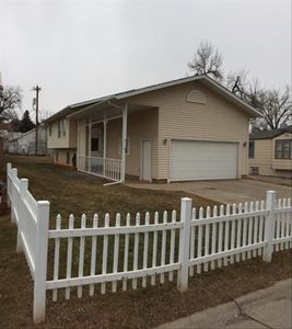 4110 Sunset Dr, Rapid City, SD, 57702