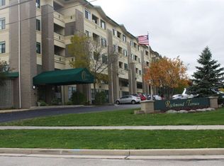 400 Richmond St #107, Appleton, WI 54911