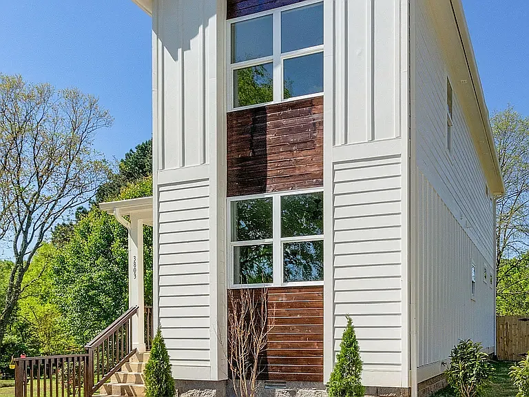 3803 Barlow Dr — Photo 2