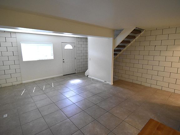 4th image of 8615 Mellmanor Dr #D