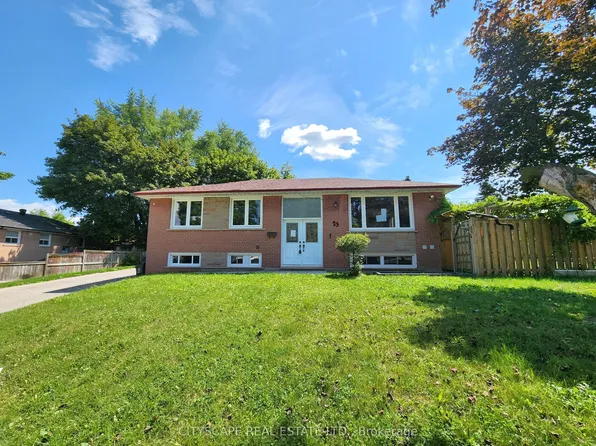 23 Manorwood Rd, Toronto, ON M1P 4G8