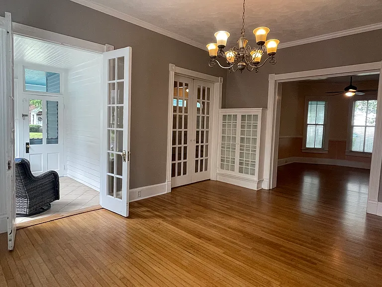 206 Linden Ave — Photo 18