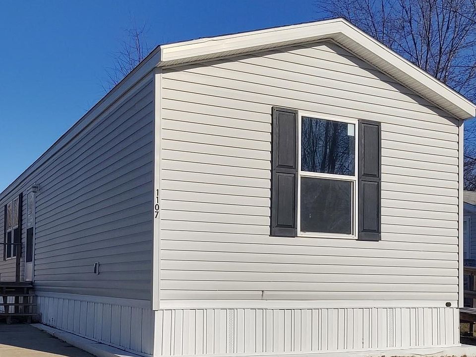 1st image of 1107 W Bonny Doon Ln