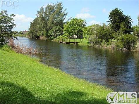 2nd image of 430 NE 14th Ave