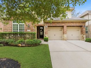 7 Camplight Ct, Spring, TX 77389