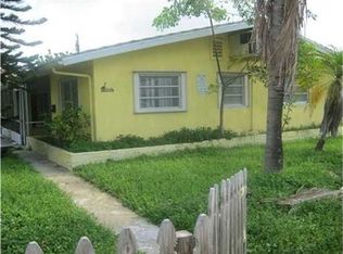 1849 Sherman St, Hollywood, FL 33020