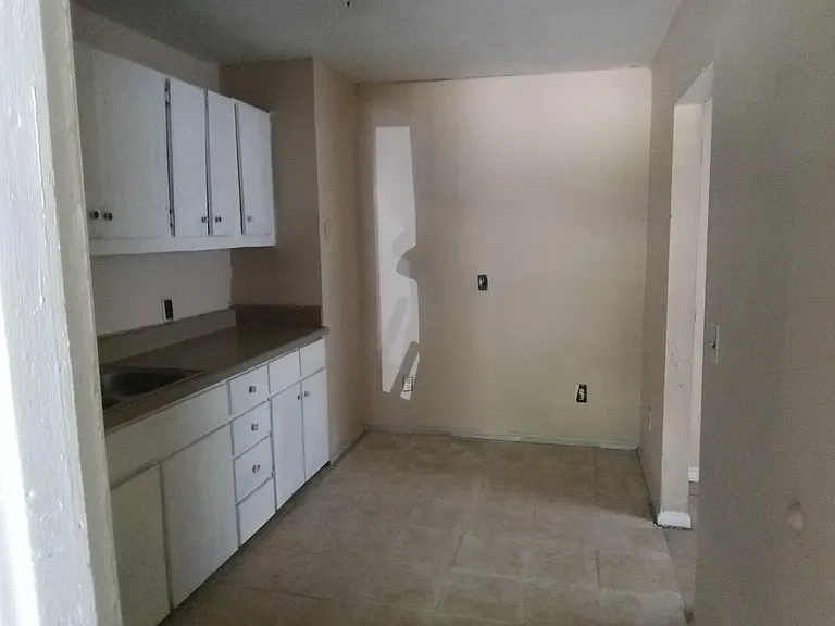 4192 Edgar D Nixon Ave — Photo 2