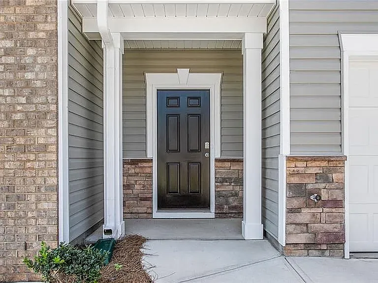 1310 Amberview Ln — Photo 15