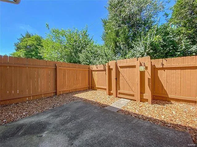 129 Carmel Woods Dr #129 — Photo 14