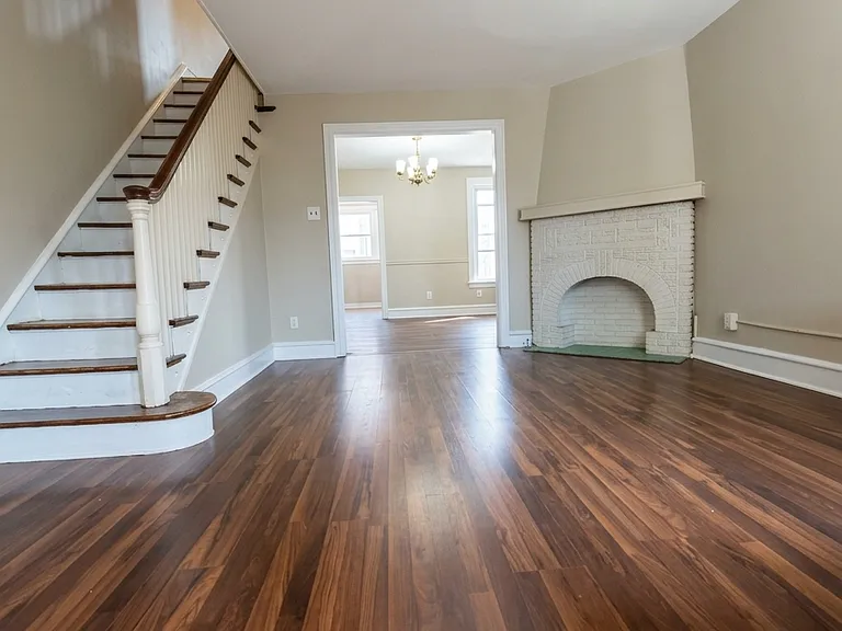 2903 Hale St — Photo 1