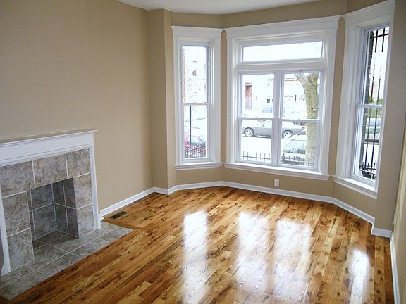 5th image of 4243 S Calumet Ave #1