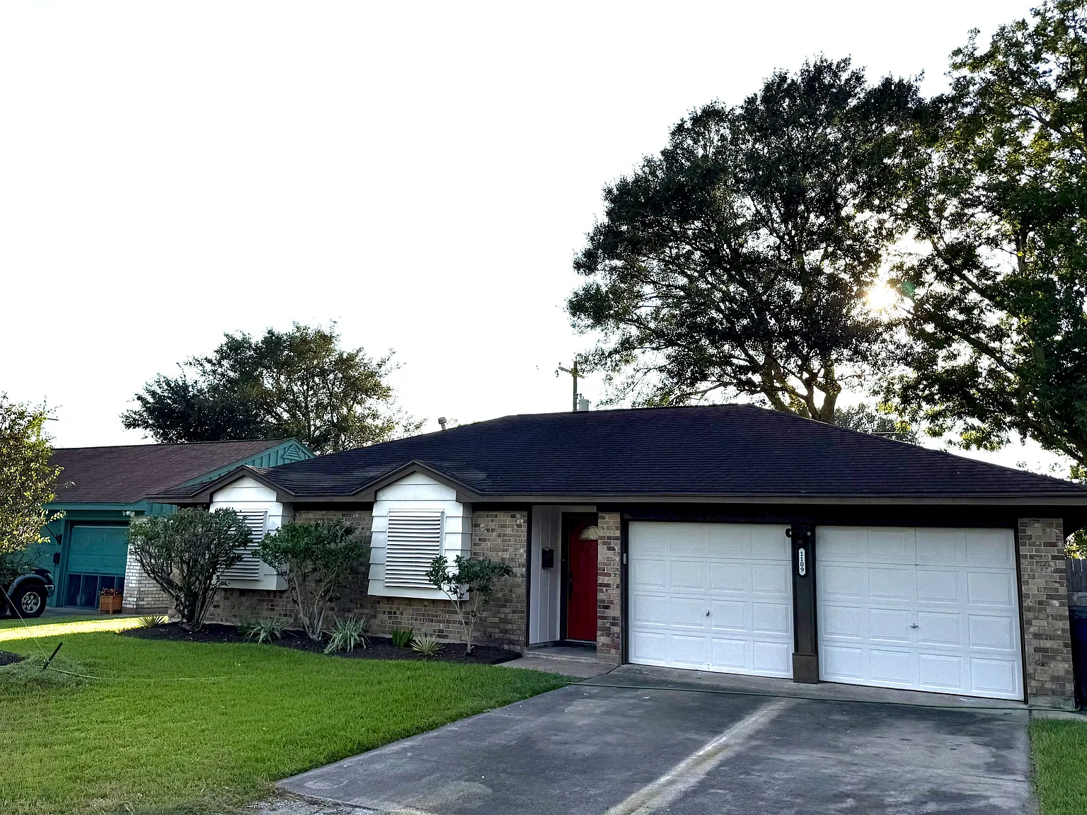 1109 North Noble Road - 1 — Photo 3