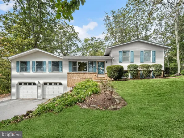 4950 Fleming Rd, Mount Airy, MD 21771