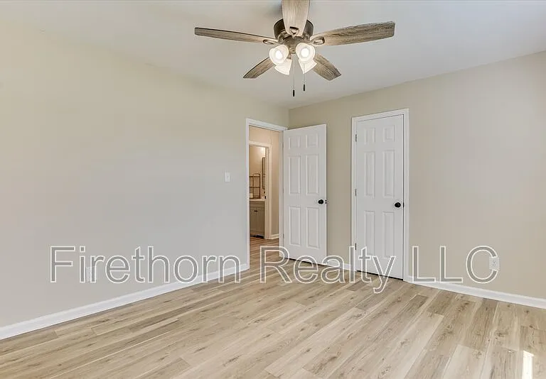 1006 Skyview Dr — Photo 14