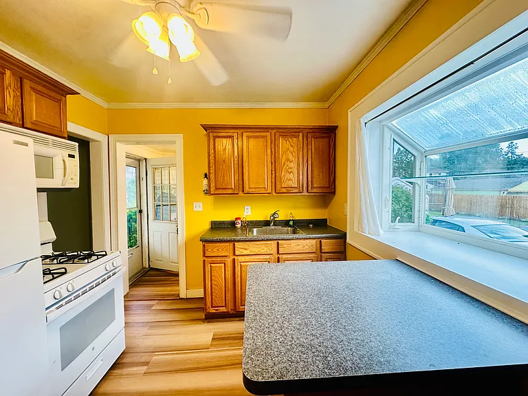 7372 Dale Ave — Photo 7