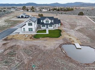 1409 Hunters Point Dr, Gardnerville, NV
