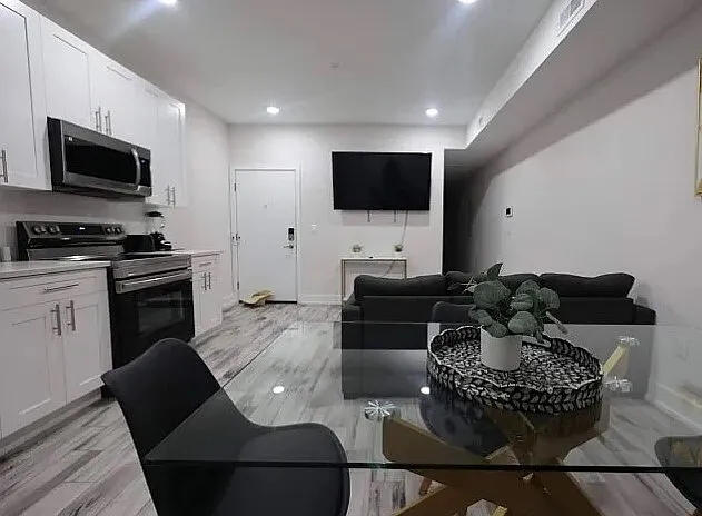 1107 North 41st Street - 3 — Photo 4