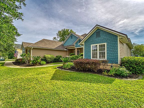 3rd image of 1840 Moorings Cir