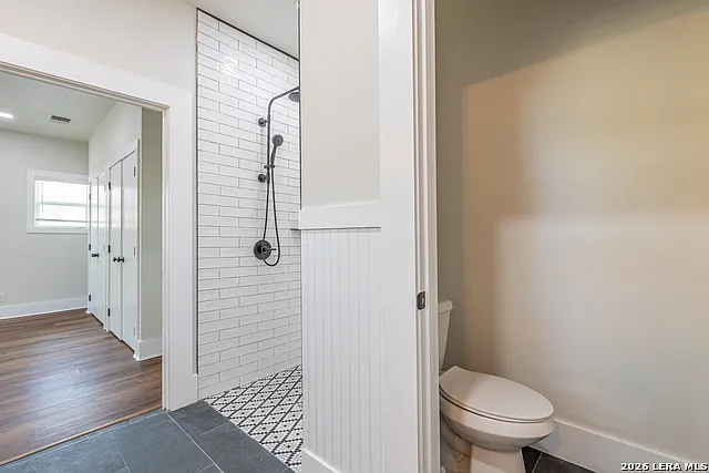 1219 Nolan St — Photo 28