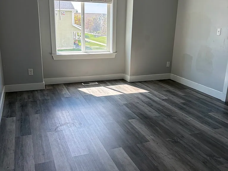 2412 N 200 E — Photo 16