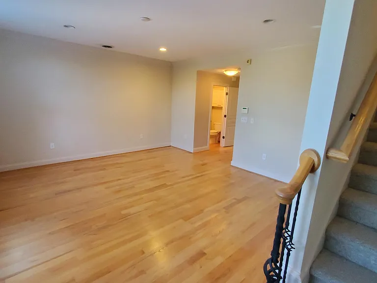 1314 Pulaski St — Photo 10