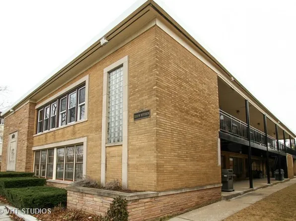 7213 Division St APT 1, River Forest, IL 60305