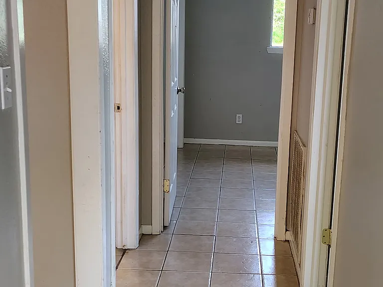4616 Singletary Rd #1 — Photo 7
